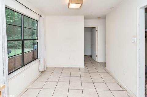 1463 Roderick Rd, Mobile, AL 36618 photo 7
