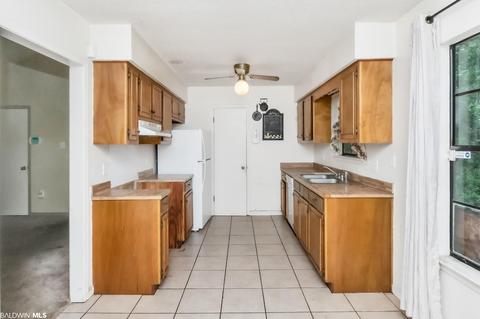 1463 Roderick Rd, Mobile, AL 36618 photo 6