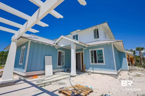 8724 Jamestown Ct, Gulf Shores, AL 36542