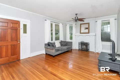 103 Florence Pl, Mobile, AL 36607 photo 6