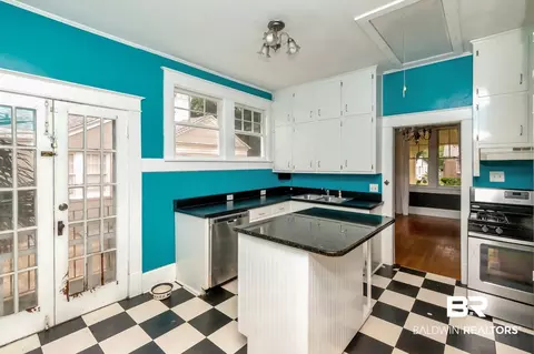 103 Florence Pl, Mobile, AL 36607 photo 10