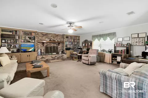304 Dogwood Dr, Mobile, AL 36609 photo 10