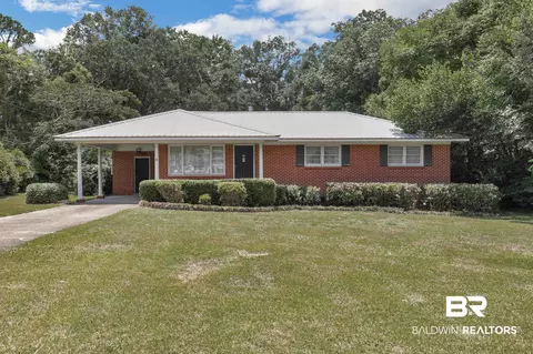 304 Dogwood Dr, Mobile, AL 36609 photo 2