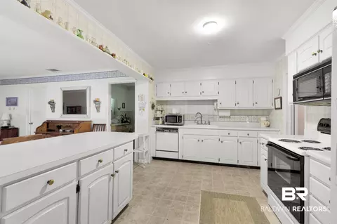 304 Dogwood Dr, Mobile, AL 36609 photo 7