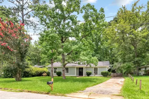 4152 Springdale Rd, Mobile, AL 36609 photo 1