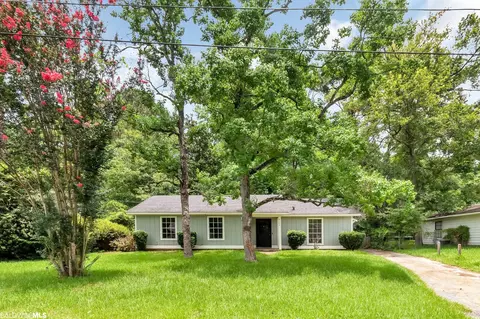 4152 Springdale Rd, Mobile, AL 36609 photo 2
