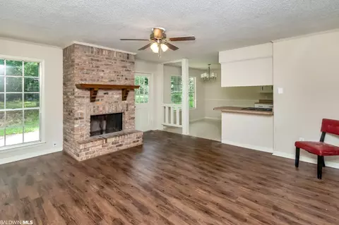4152 Springdale Rd, Mobile, AL 36609 photo 9