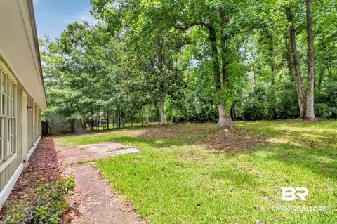 4152 Springdale Rd, Mobile, AL 36609 photo 4