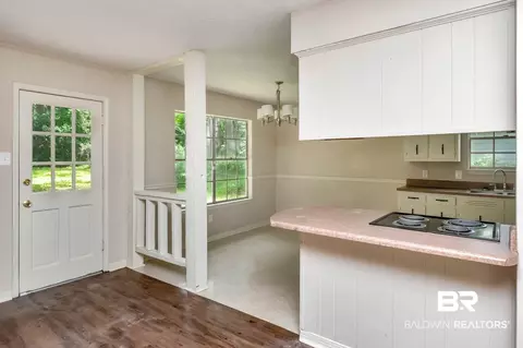 4152 Springdale Rd, Mobile, AL 36609 photo 12
