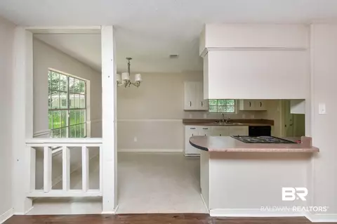 4152 Springdale Rd, Mobile, AL 36609 photo 11