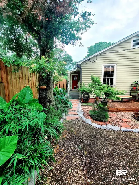 2005 Emogene St, Mobile, AL 36606 photo 12