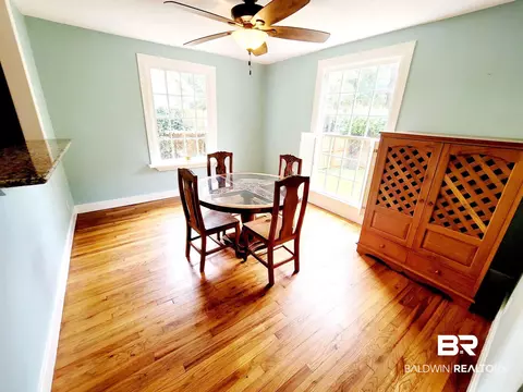 2005 Emogene St, Mobile, AL 36606 photo 2