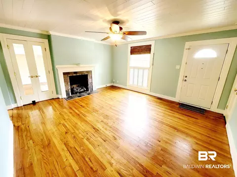 2005 Emogene St, Mobile, AL 36606 photo 9