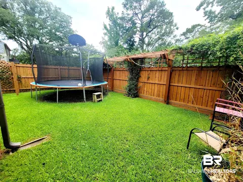 2005 Emogene St, Mobile, AL 36606 photo 17