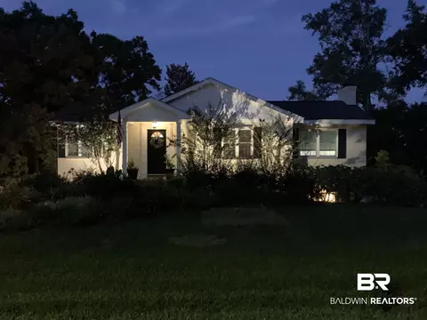 310 Dalewood Dr, Mobile, AL 36608 photo 2