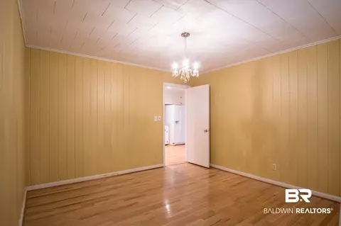 205 E Cypress St, Atmore, AL 36502 photo 14