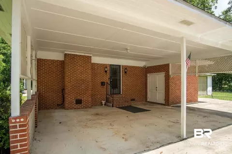 205 E Cypress St, Atmore, AL 36502 photo 35