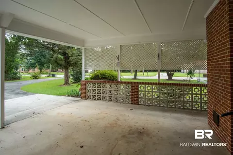 205 E Cypress St, Atmore, AL 36502 photo 33