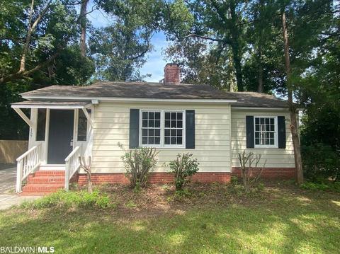 157 Pinehill Dr, Mobile, AL 36606 photo 2