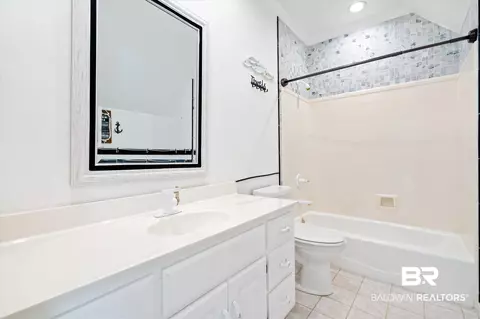 6070 S Riverchase Dr, Mobile, AL 36619 photo 23