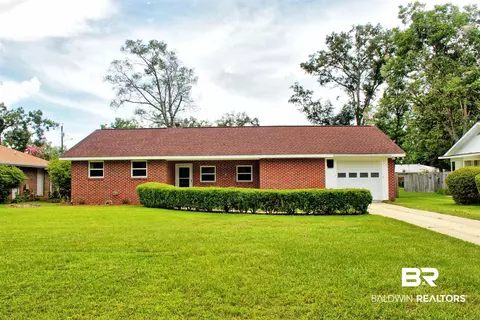 616 E Orange Ave, Foley, AL 36535 photo 1