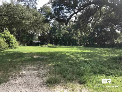 25258 State St, Elberta, AL 36530 photo 2
