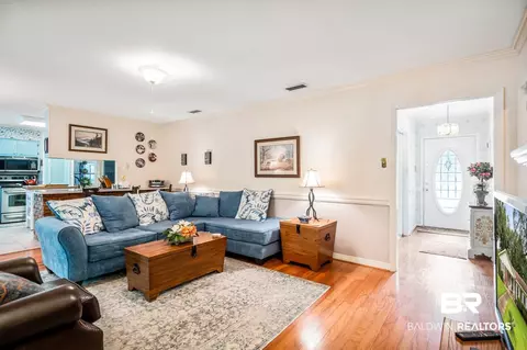 4250 S Spring Valley Dr, Mobile, AL 36693 photo 2