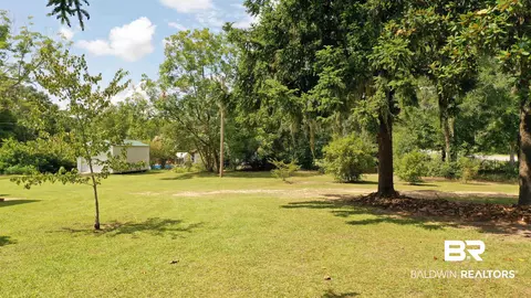 701 N Highway 99, Mcdavid, FL 32568 photo 40