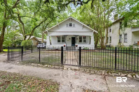 2561 Spring Hill Ave, Mobile, AL 36607 photo 1
