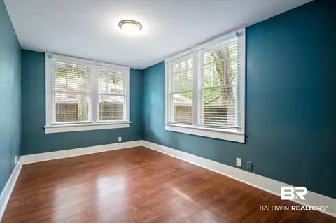 2561 Spring Hill Ave, Mobile, AL 36607 photo 12
