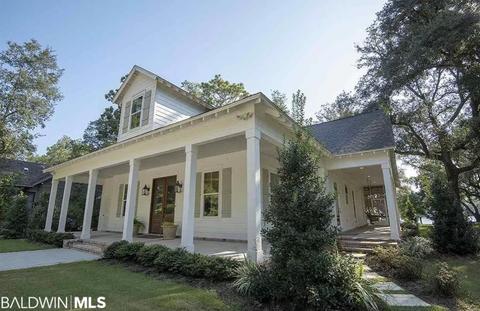 8968 Neumann Dr, Elberta, AL 36530 photo 1