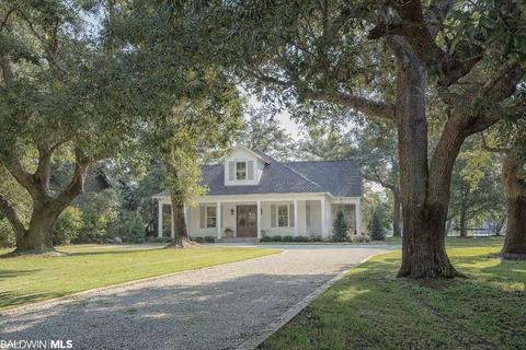 8968 Neumann Dr, Elberta, AL 36530 photo 2