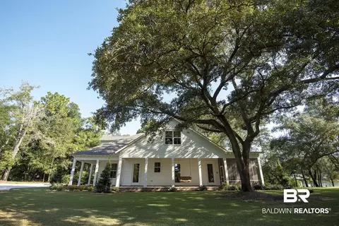8968 Neumann Dr, Elberta, AL 36530 photo 4