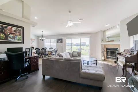 25834 Barbi Ln, Elberta, AL 36530 photo 4