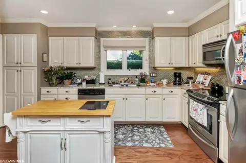 2551 Macaria Dr, Mobile, AL 36607 photo 10