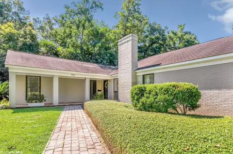 2551 Macaria Dr, Mobile, AL 36607 photo 2