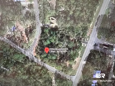 2594 Rosinton Cir, Lillian, AL 36549