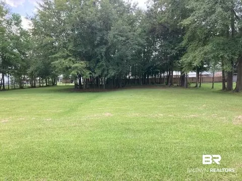 302 E School St, Atmore, AL 36502 photo 1