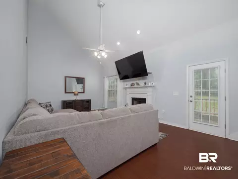 211 Montclair Loop, Daphne, AL 36526 photo 14