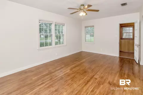 119 Carre Ave, Mobile, AL 36606 photo 4