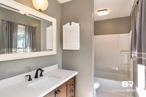 521 W Highland Woods Dr, Mobile, AL 36608 photo 21