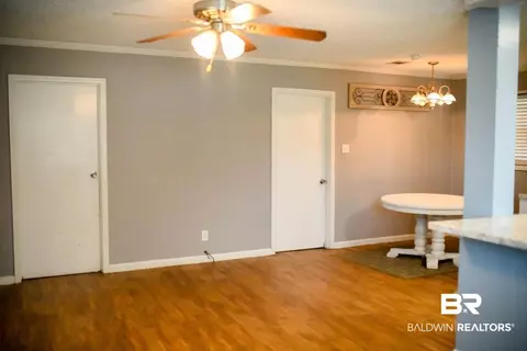606 E Laurel St, Atmore, AL 36502 photo 11