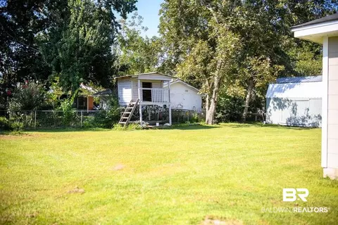 606 E Laurel St, Atmore, AL 36502 photo 33