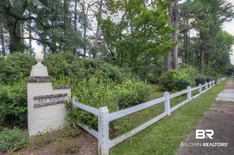 905 Azalea Rd, Mobile, AL 36693 photo 6