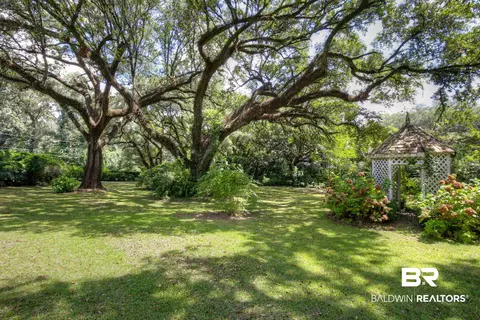 905 Azalea Rd, Mobile, AL 36693 photo 5