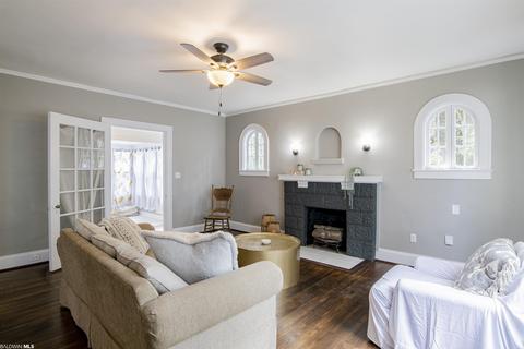 155 Mohawk St, Mobile, AL 36606 photo 6
