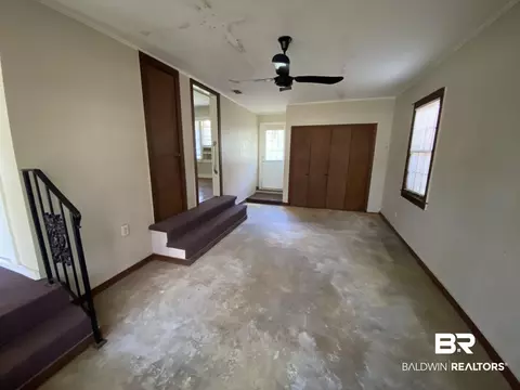 304 E Byron Ave, Mobile, AL 36609 photo 5