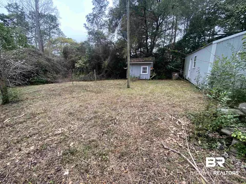 304 E Byron Ave, Mobile, AL 36609 photo 16