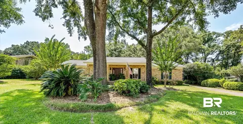 4587 Hawthorne Pl, Mobile, AL 36608 photo 2