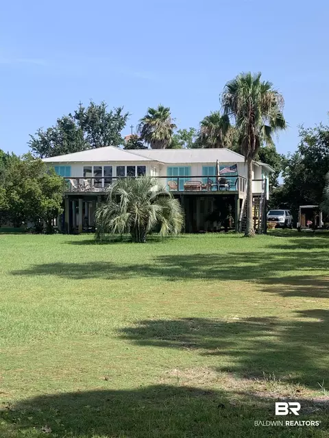 3380 Washington Ave, Orange Beach, AL 36561